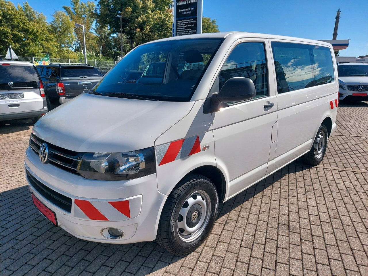 Volkswagen T5 Multivan Bus Klima Standheizung - Passenger van: picture 5 Volkswagen T5 Multivan Bus Klima Standheizung - Passenger van: picture 5