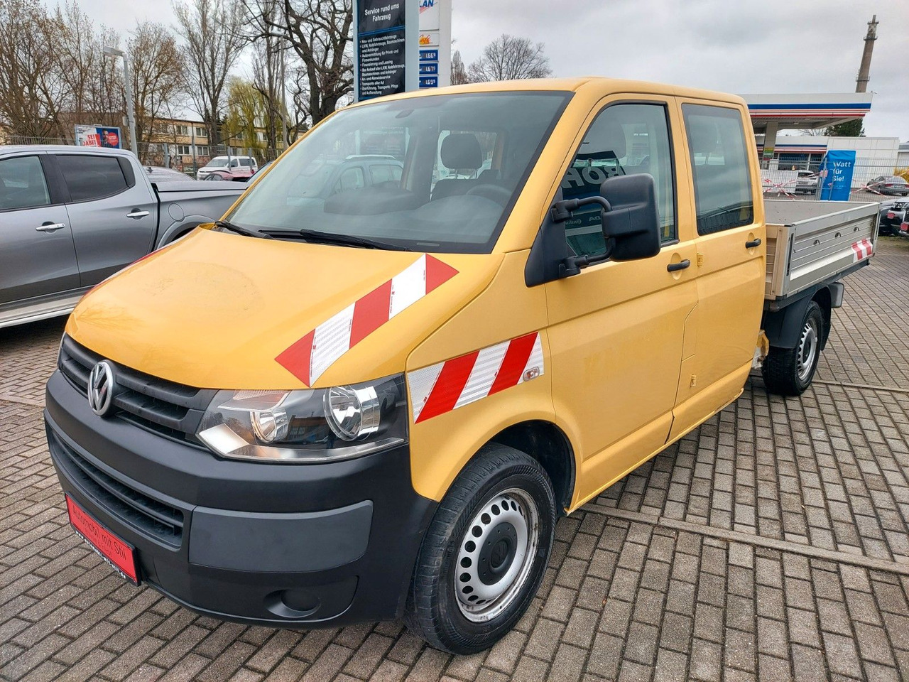 Volkswagen T5 Pritsche Doppelkabine KLIMA NAVI 6 SITZE AHK - Open body delivery van, Combi van: picture 3 Volkswagen T5 Pritsche Doppelkabine KLIMA NAVI 6 SITZE AHK - Open body delivery van, Combi van: picture 3