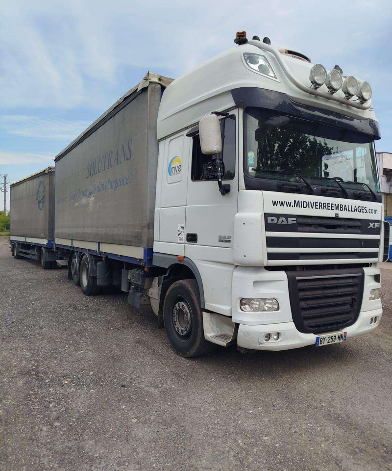 DAF XF 460 - Curtain side truck: picture 1 DAF XF 460 - Curtain side truck: picture 1