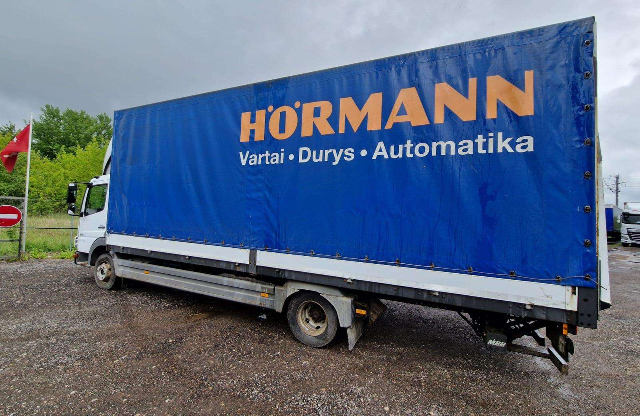 Mercedes-Benz Atego - Curtain side truck: picture 4 Mercedes-Benz Atego - Curtain side truck: picture 4