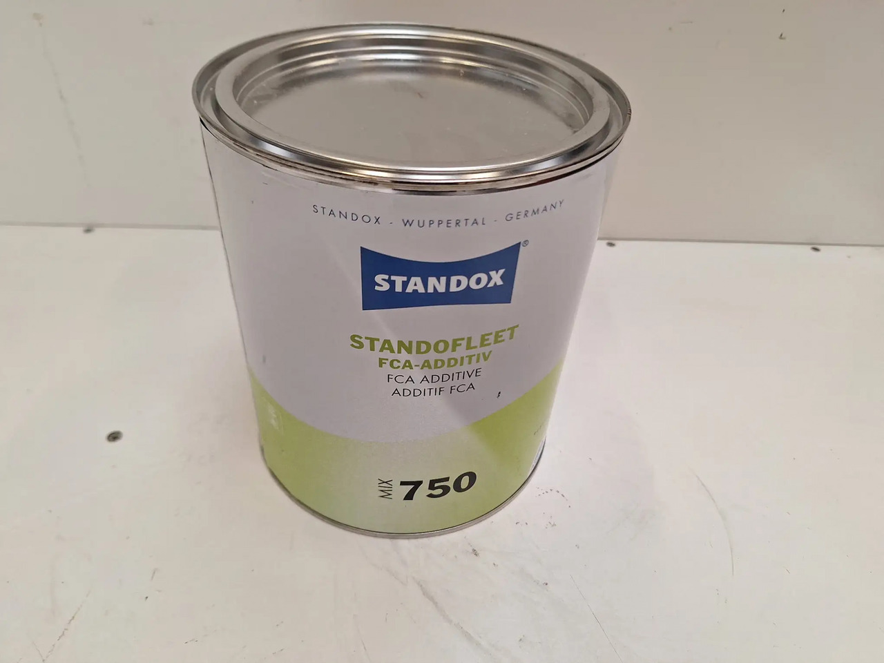 1 Dose Standofleet (Standox) - Garage equipment: picture 1 1 Dose Standofleet (Standox) - Garage equipment: picture 1