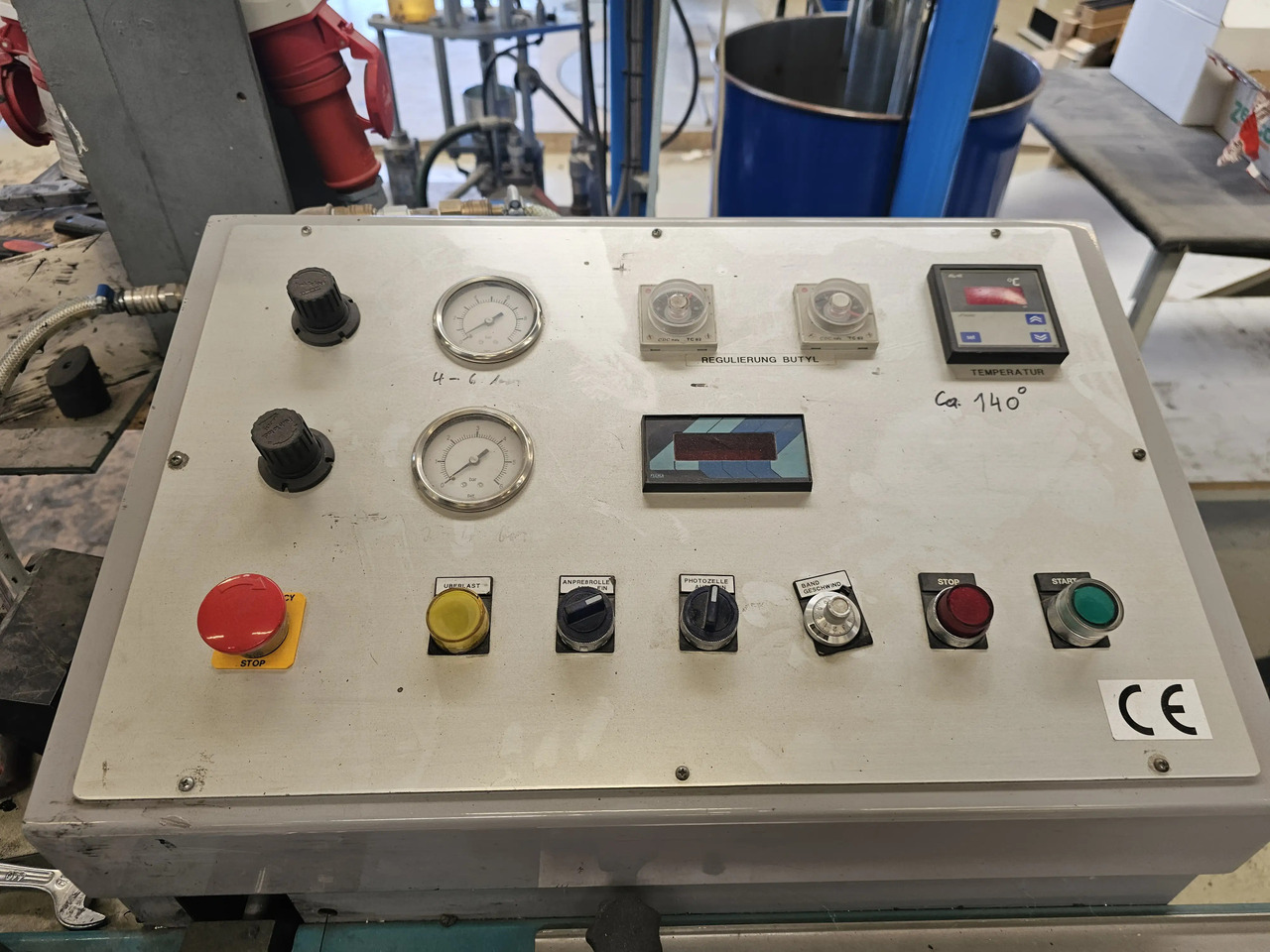 1 Stk. Butyl Extruder - Machine tool: picture 2 1 Stk. Butyl Extruder - Machine tool: picture 2