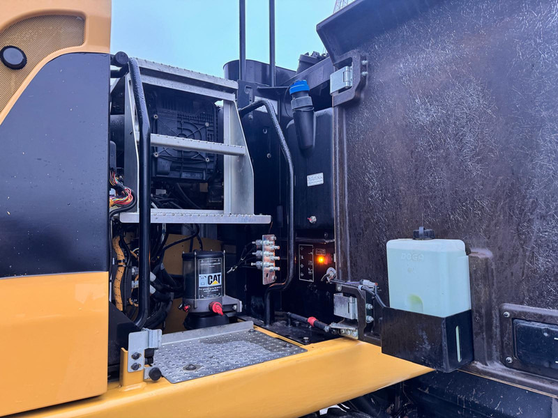 Wheel excavator Caterpillar M320F NVT: picture 14