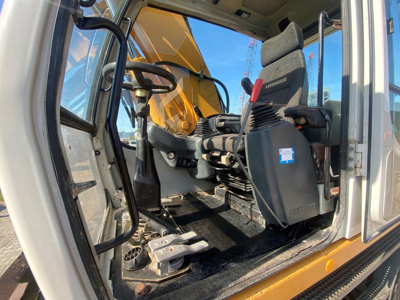 Liebherr A316 Litronic A 316 litronic - Wheel excavator: picture 3 Liebherr A316 Litronic A 316 litronic - Wheel excavator: picture 3