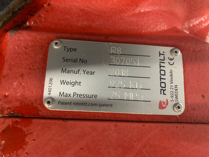 Quick coupler ROTOTILT R8: picture 6