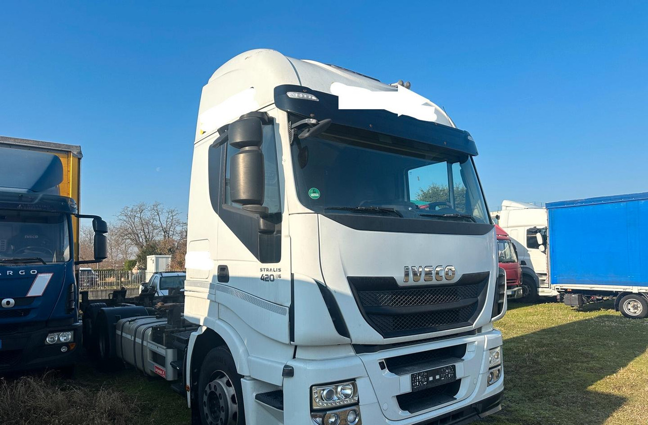 Iveco STRALIS AS 260 S 42 CASSE MOBILI SPONDA EURO - Cab chassis truck: picture 1 Iveco STRALIS AS 260 S 42 CASSE MOBILI SPONDA EURO - Cab chassis truck: picture 1
