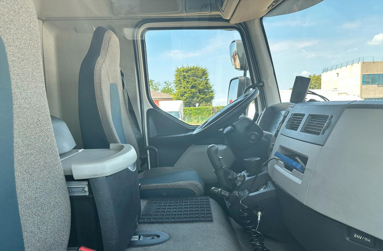 Volvo fl 280 160qli euro 6 - Box truck: picture 5 Volvo fl 280 160qli euro 6 - Box truck: picture 5