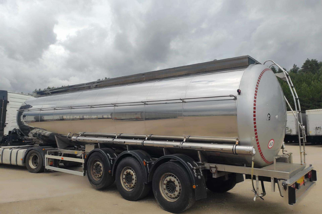 Farcinox - Tanker semi-trailer: picture 3 Farcinox - Tanker semi-trailer: picture 3