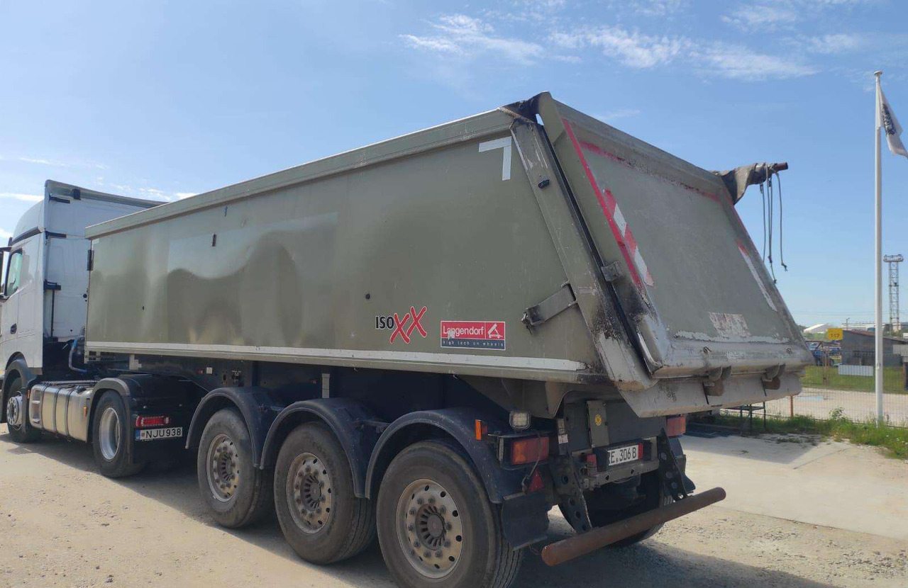 Langendorf SKA24/30 - Tipper semi-trailer: picture 4 Langendorf SKA24/30 - Tipper semi-trailer: picture 4