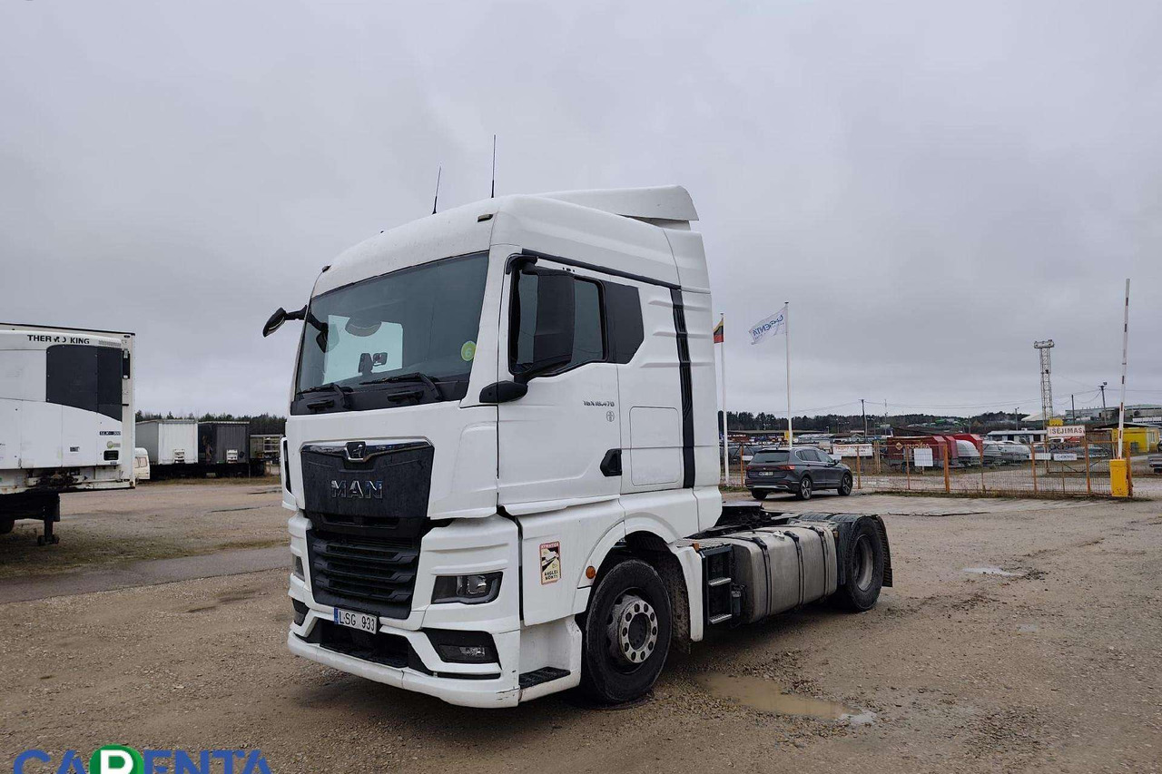 Tractor unit MAN TGX: picture 1