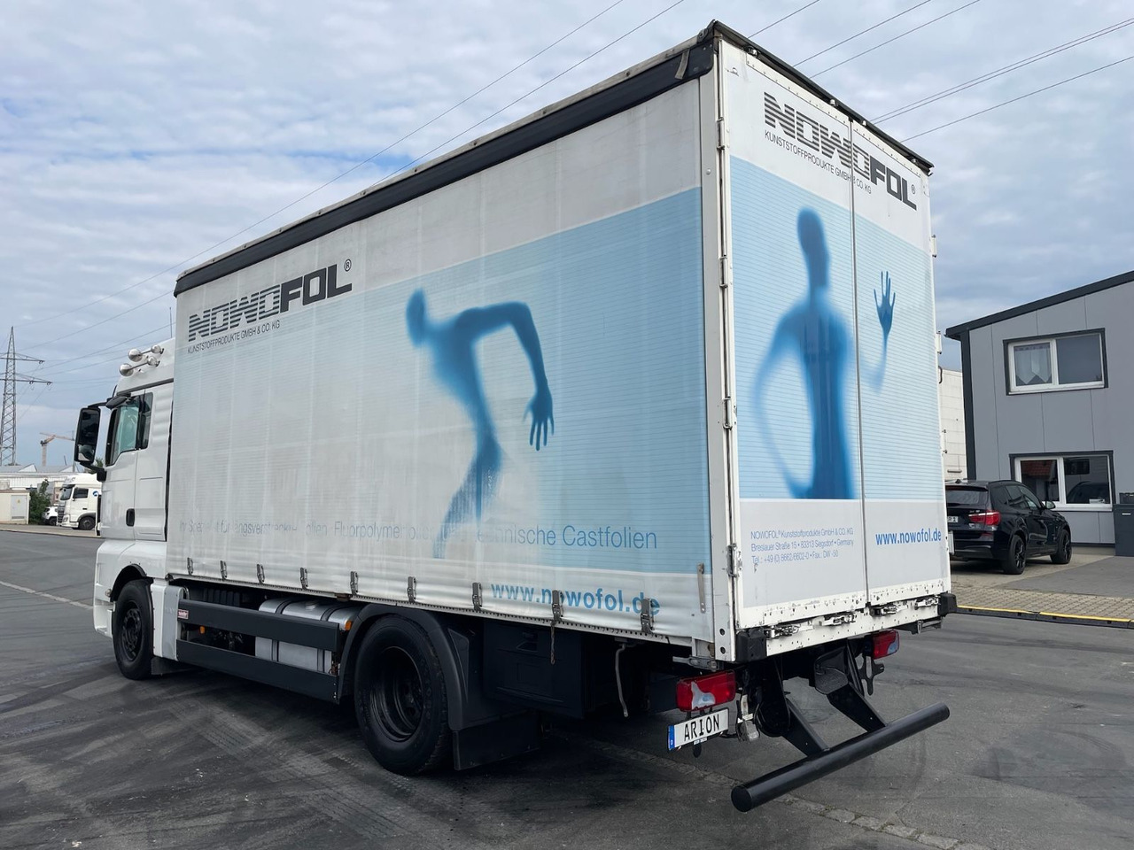 MAN TGX 18.440 4x2 BL Pritsche+Plane/AC/2xBett/EU5 - Curtain side truck: picture 4 MAN TGX 18.440 4x2 BL Pritsche+Plane/AC/2xBett/EU5 - Curtain side truck: picture 4