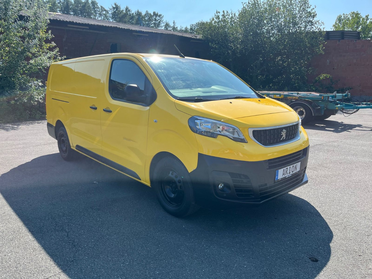 Peugeot Expert Box Pro L3 / 2.0 Blue HDI / More units - Small van: picture 1 Peugeot Expert Box Pro L3 / 2.0 Blue HDI / More units - Small van: picture 1