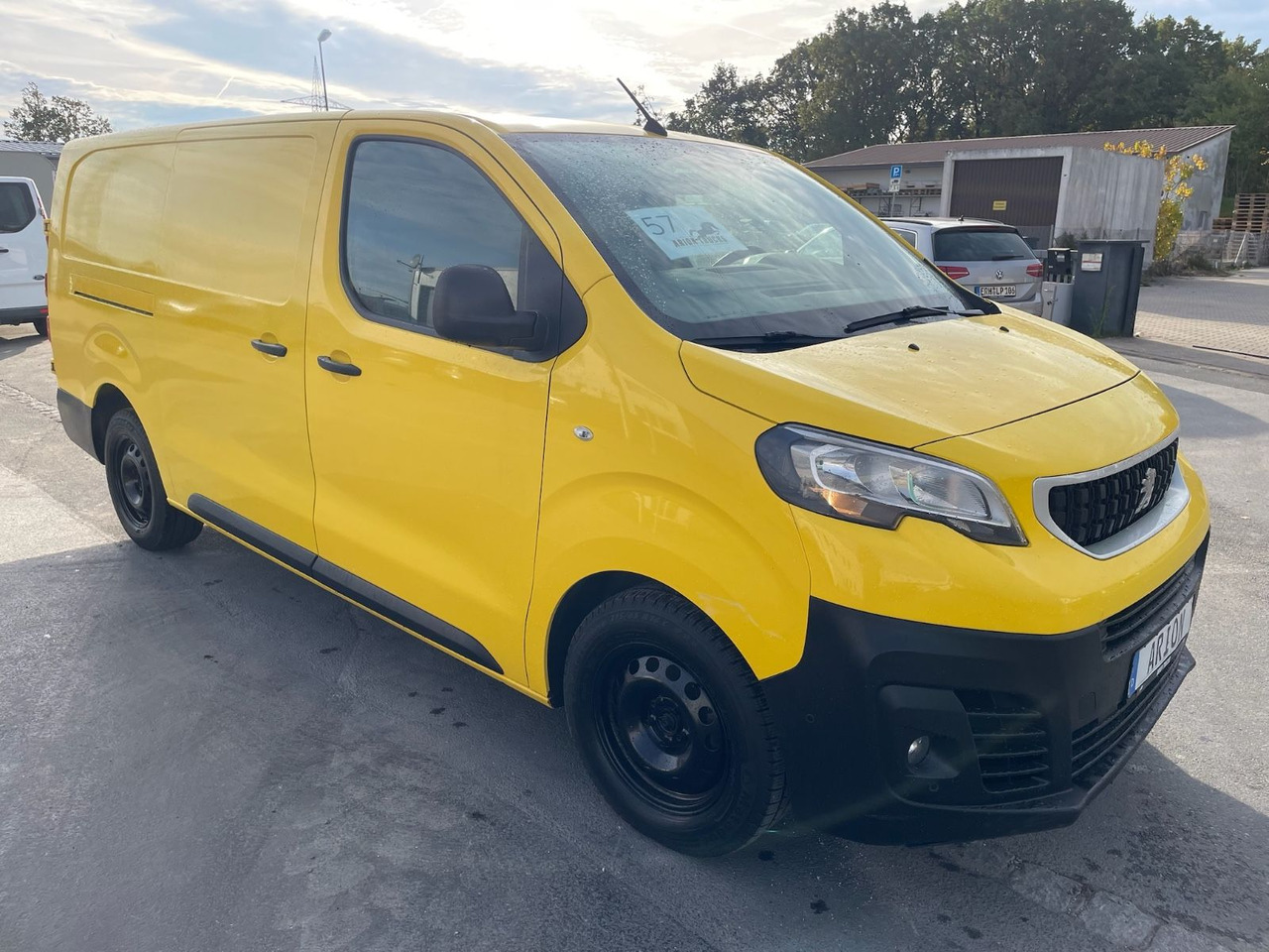 Peugeot Expert Box Pro L3 / 2.0 Blue HDI / More units - Small van: picture 1 Peugeot Expert Box Pro L3 / 2.0 Blue HDI / More units - Small van: picture 1
