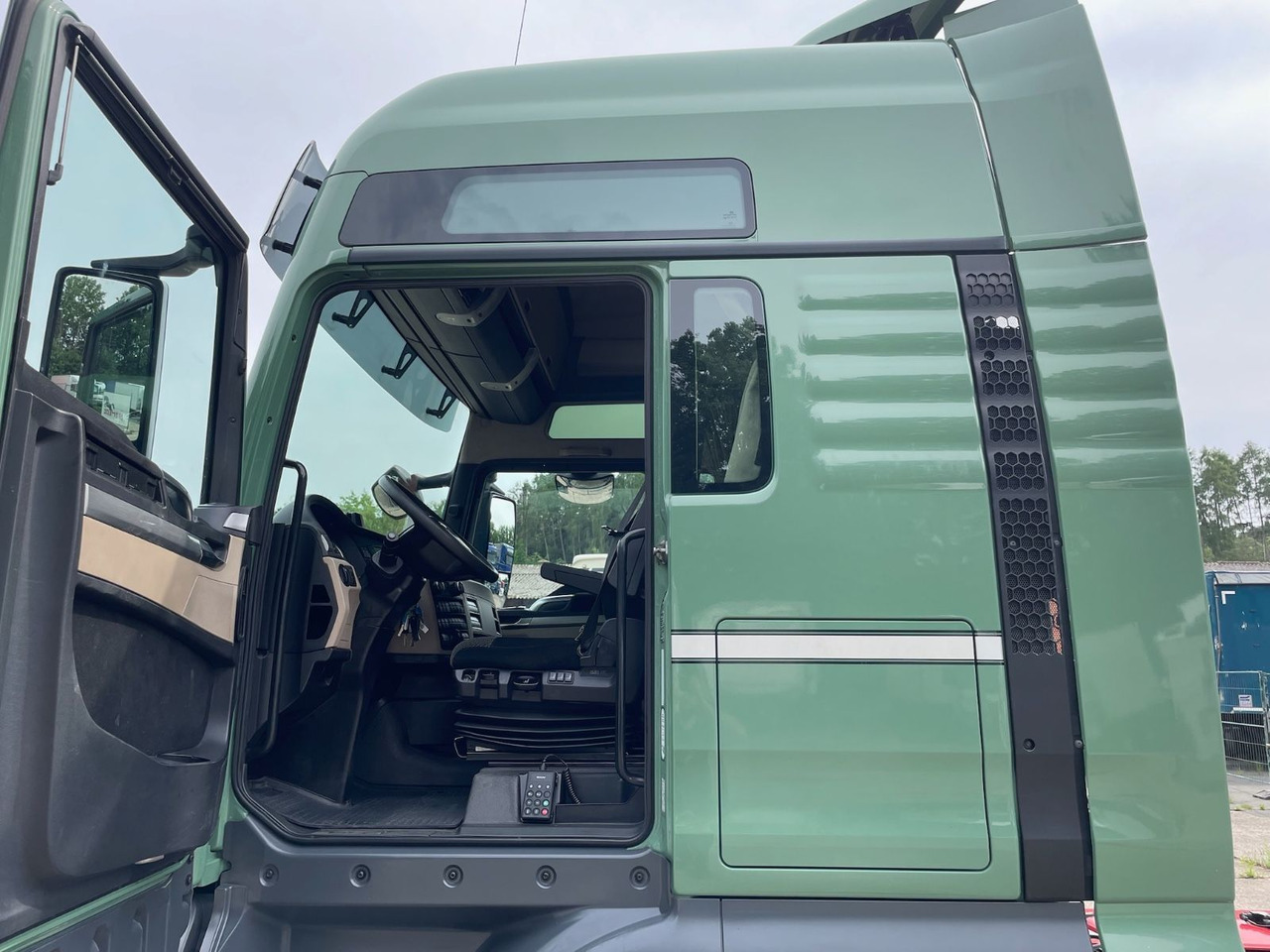 Tractor unit MAN TGX 18.460 4x2 LLS-U/ULTRA/Retarder/StandAC/EU6c: picture 8