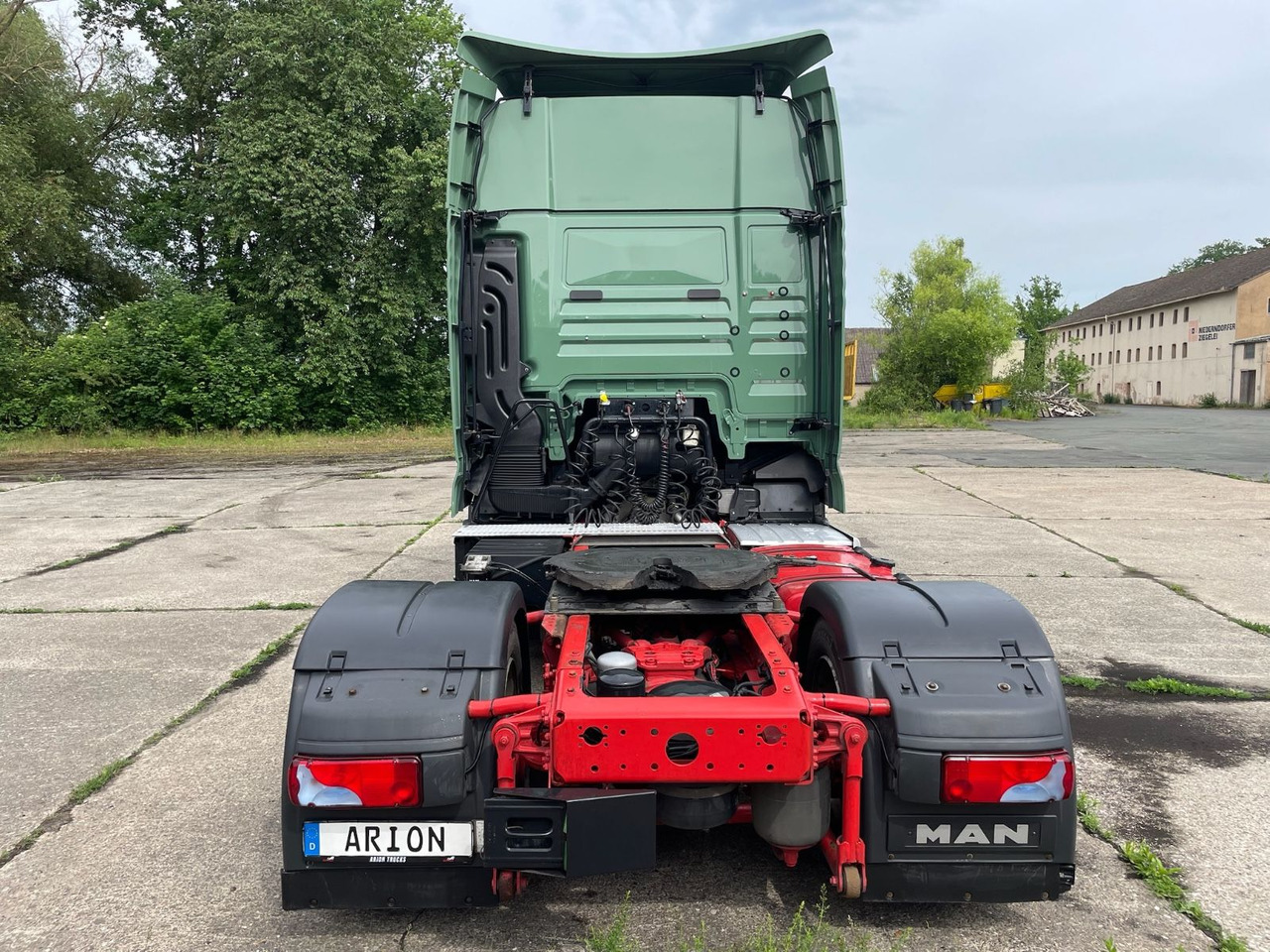 MAN TGX 18.460 4x2 LLS-U/ULTRA/Retarder/StandAC/EU6c - Tractor unit: picture 5 MAN TGX 18.460 4x2 LLS-U/ULTRA/Retarder/StandAC/EU6c - Tractor unit: picture 5
