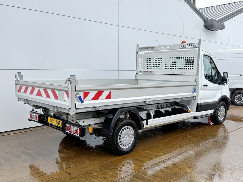 Ford E-Transit 75kWh Kipper Elektrisch 75kWh 334KM WLTP Snelladen Tipper Benne Climate Control Cruise Control Apple Carplay Stoelverwarming Navigatie Camera - Tipper van, Electric van: picture 4 Ford E-Transit 75kWh Kipper Elektrisch 75kWh 334KM WLTP Snelladen Tipper Benne Climate Control Cruise Control Apple Carplay Stoelverwarming Navigatie Camera - Tipper van, Electric van: picture 4