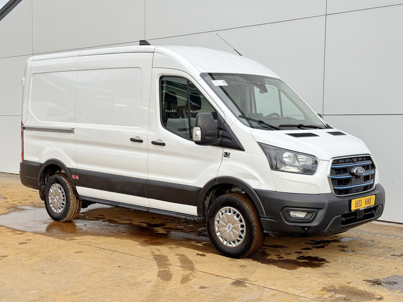 Ford E-Transit 89kWh Elektrisch BEV 97.3% (SOH) 89kWh 402km WLTP BEV Snelladen L2H2 Climate Control Carplay 360° Camera Stoelverwarming Parkeersensoren voor achter - Panel van, Electric van: picture 4 Ford E-Transit 89kWh Elektrisch BEV 97.3% (SOH) 89kWh 402km WLTP BEV Snelladen L2H2 Climate Control Carplay 360° Camera Stoelverwarming Parkeersensoren voor achter - Panel van, Electric van: picture 4