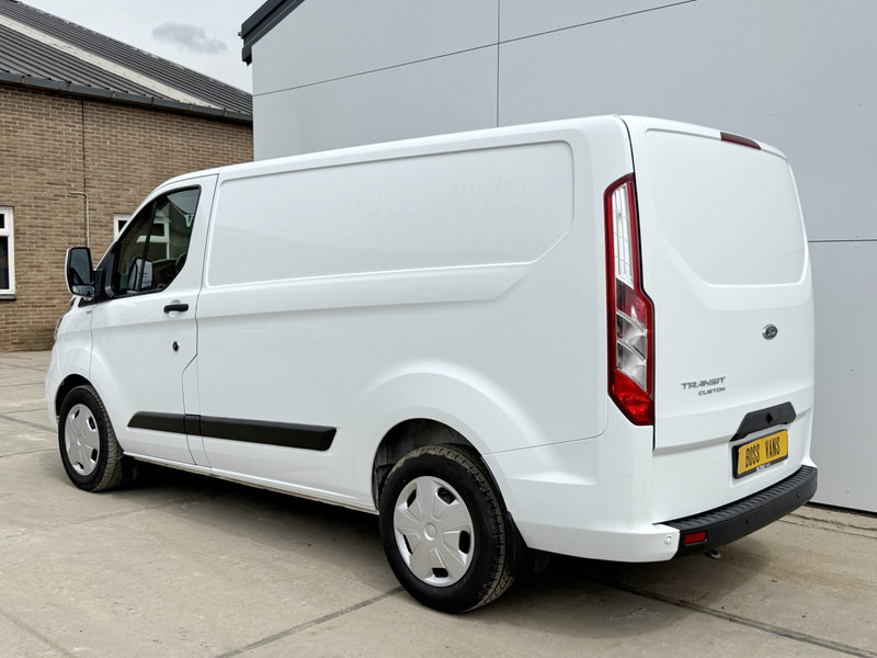 Ford Transit Custom 2.0 TDCI 130pk Automaat L1H1 Scherm Cruise Control Camera Airco LED Parkeersensoren voor achter - Small van: picture 2 Ford Transit Custom 2.0 TDCI 130pk Automaat L1H1 Scherm Cruise Control Camera Airco LED Parkeersensoren voor achter - Small van: picture 2