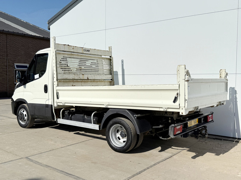 Iveco Daily 35C12 2.3 Kipper Dubbellucht Trekhaak Airco Cruise Control Lucht Geveerde Stoel - Tipper van: picture 3 Iveco Daily 35C12 2.3 Kipper Dubbellucht Trekhaak Airco Cruise Control Lucht Geveerde Stoel - Tipper van: picture 3