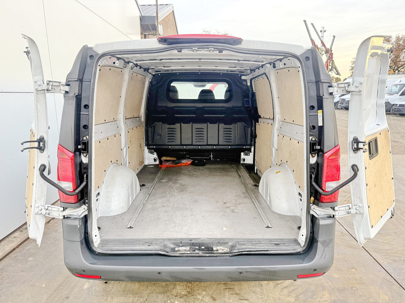 Mercedes-Benz Vito 116 1.9 CDI L2H1 Climate Control Cruise Control Camera Navigatie Stoelverwarming Parkeersensoren voor achter leasing Mercedes-Benz Vito 116 1.9 CDI L2H1 Climate Control Cruise Control Camera Navigatie Stoelverwarming Parkeersensoren voor achter: picture 11