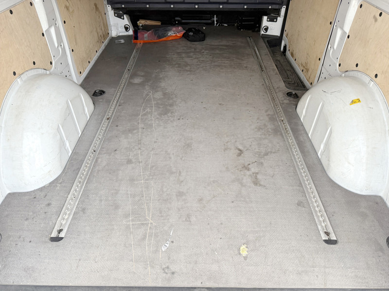 Mercedes-Benz Vito 116 1.9 CDI L2H1 Climate Control Cruise Control Camera Navigatie Stoelverwarming Parkeersensoren voor achter leasing Mercedes-Benz Vito 116 1.9 CDI L2H1 Climate Control Cruise Control Camera Navigatie Stoelverwarming Parkeersensoren voor achter: picture 13