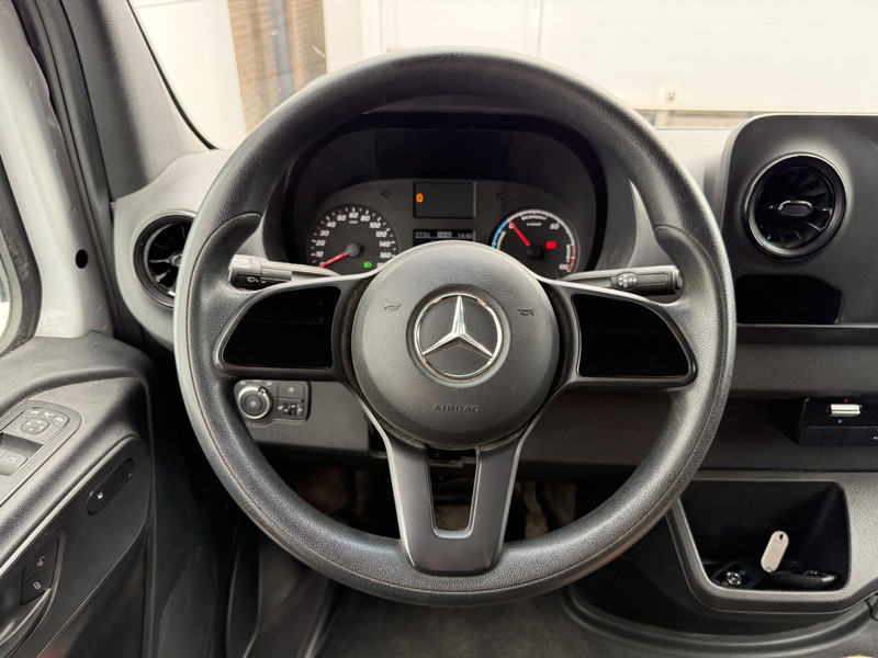 Panel van, Electric van Mercedes-Benz eSprinter 312 - Binnenkort verwacht! ALL-IN PRIJS L2H2 55kWh 168km WLTP 80kw Snelladen Climate Control Camera Stoelverwarming: picture 17 Panel van, Electric van Mercedes-Benz eSprinter 312 - Binnenkort verwacht! ALL-IN PRIJS L2H2 55kWh 168km WLTP 80kw Snelladen Climate Control Camera Stoelverwarming: picture 17