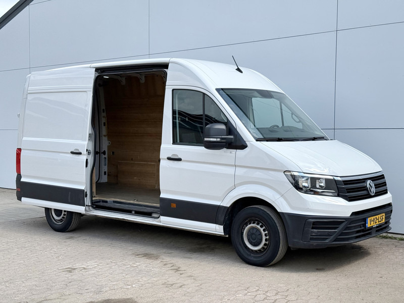 Volkswagen Crafter 2.0 TDI 140pk L3H3 Airco Cruise Control Carplay Parkeersensoren voor achter - Panel van: picture 5 Volkswagen Crafter 2.0 TDI 140pk L3H3 Airco Cruise Control Carplay Parkeersensoren voor achter - Panel van: picture 5