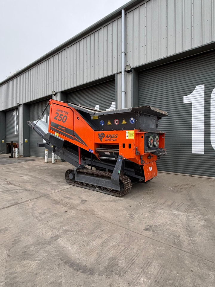 Arjes Impaktor 250 - Industrial waste shredder: picture 3 Arjes Impaktor 250 - Industrial waste shredder: picture 3