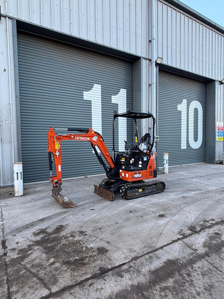 Hitachi ZX19U-6 - Mini excavator: picture 1 Hitachi ZX19U-6 - Mini excavator: picture 1