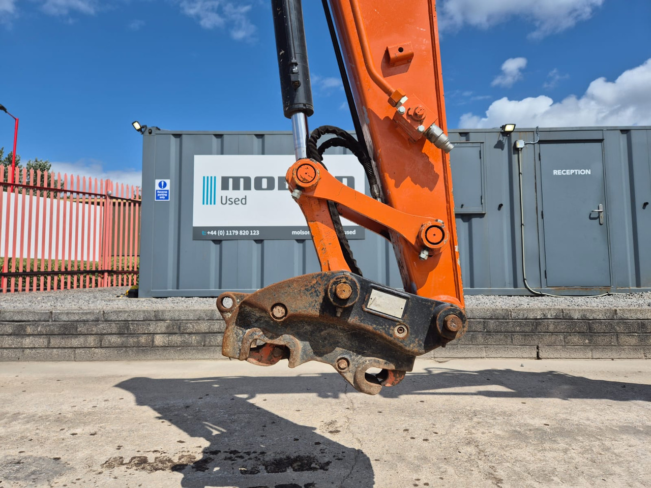 Mini excavator Hitachi ZX85USBR-6 2PB: picture 8