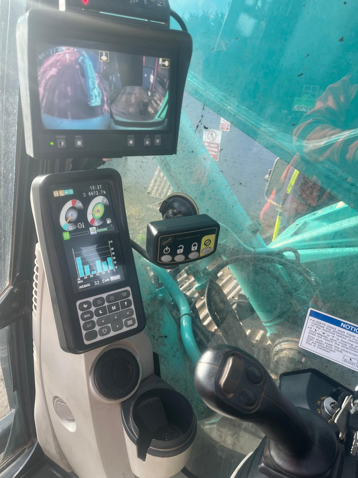 Crawler excavator Kobelco SK500LC-10: picture 14