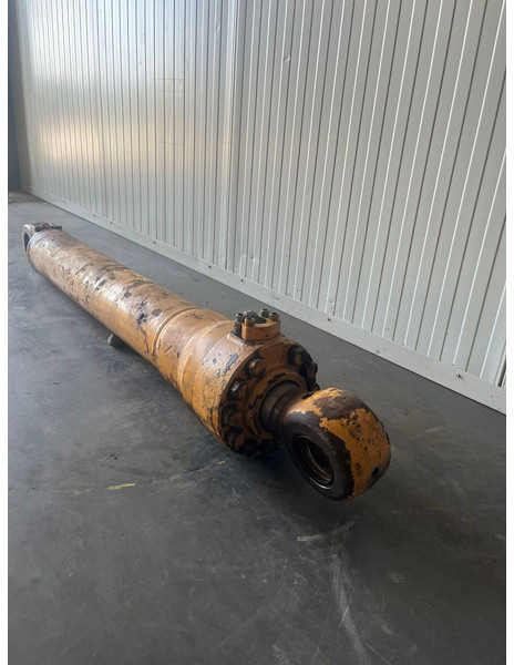 Liebherr Cilinder - Hydraulic cylinder: picture 2 Liebherr Cilinder - Hydraulic cylinder: picture 2