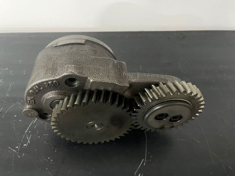 Liebherr - Oil pump: picture 2 Liebherr - Oil pump: picture 2