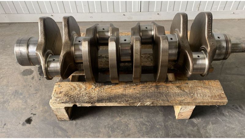 Liebherr - Crankshaft: picture 2 Liebherr - Crankshaft: picture 2