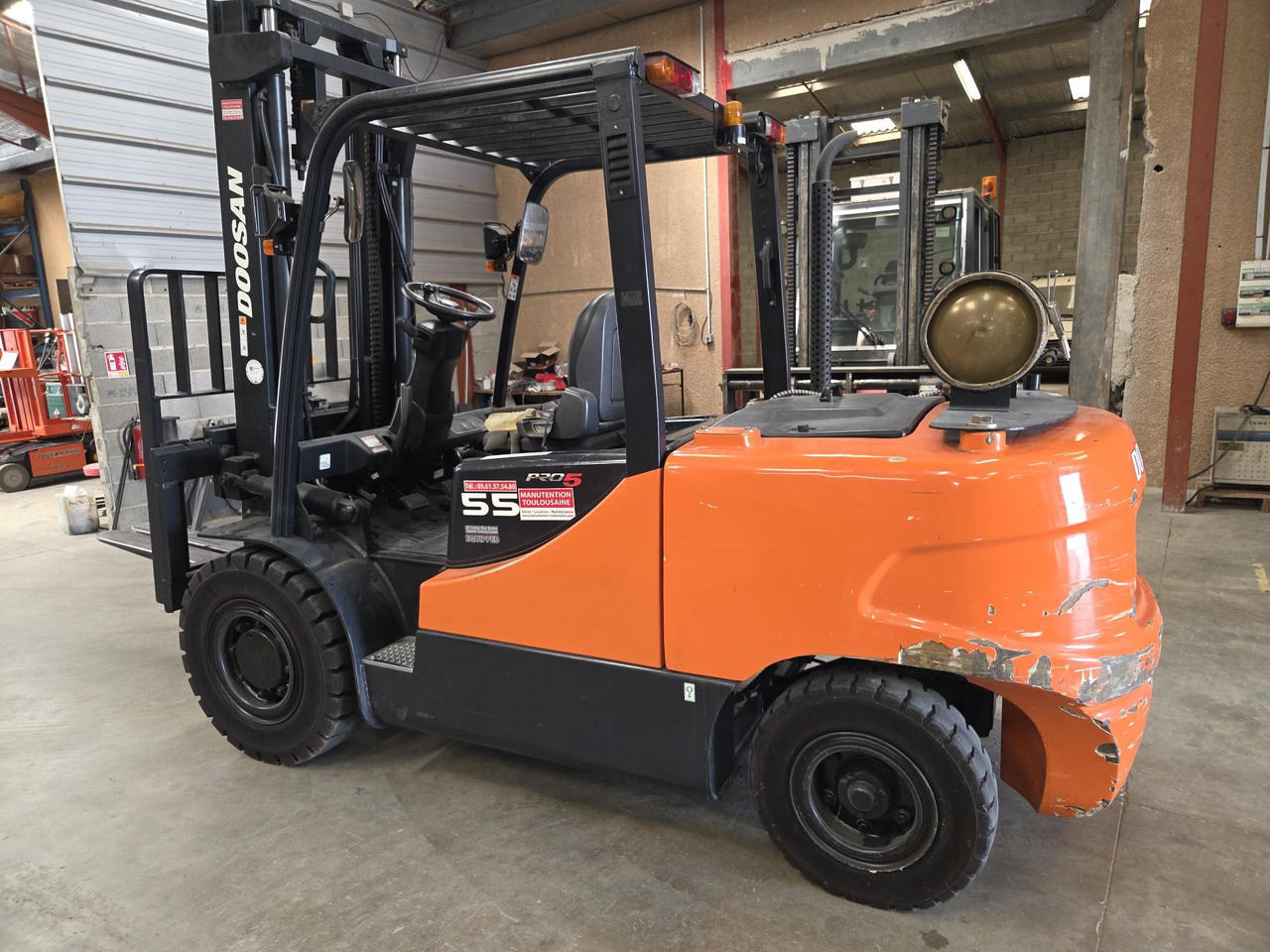 DOOSAN G55C-5 - LPG forklift: picture 1 DOOSAN G55C-5 - LPG forklift: picture 1