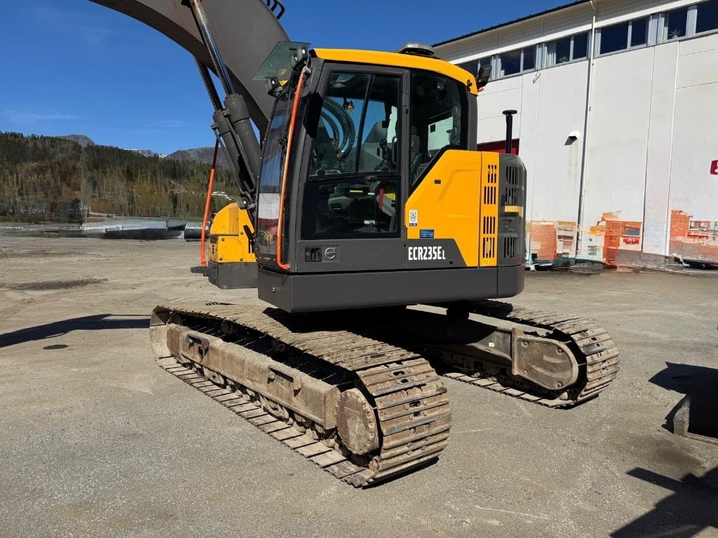Volvo ECR 235 E - Crawler excavator: picture 2 Volvo ECR 235 E - Crawler excavator: picture 2