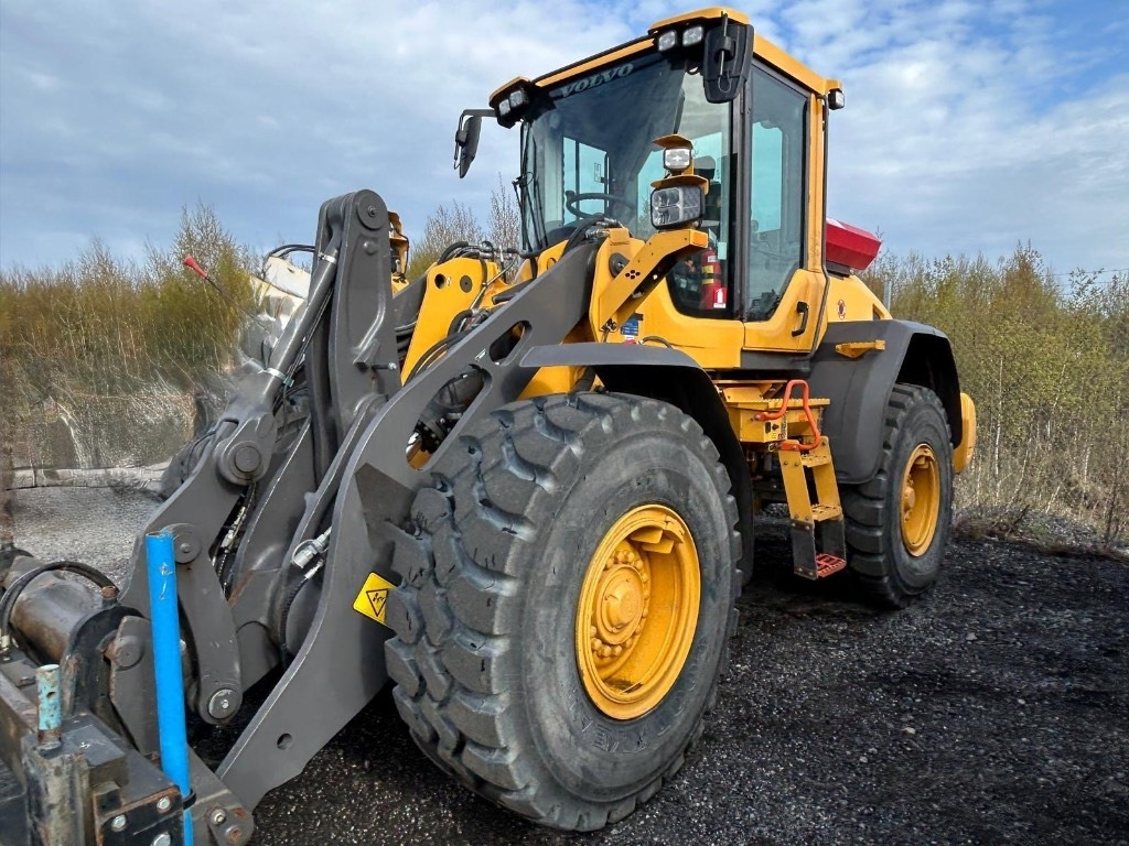 Volvo L 90 H - Wheel loader: picture 1 Volvo L 90 H - Wheel loader: picture 1