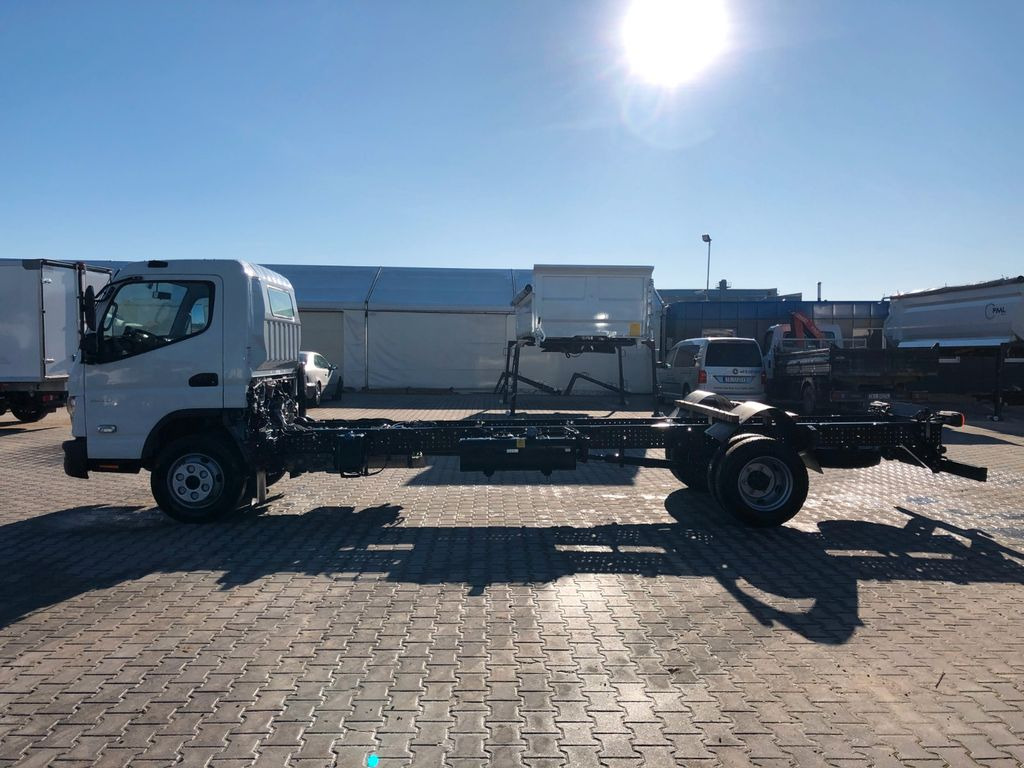 FUSO CANTER 9C18H - Cab chassis truck: picture 4 FUSO CANTER 9C18H - Cab chassis truck: picture 4