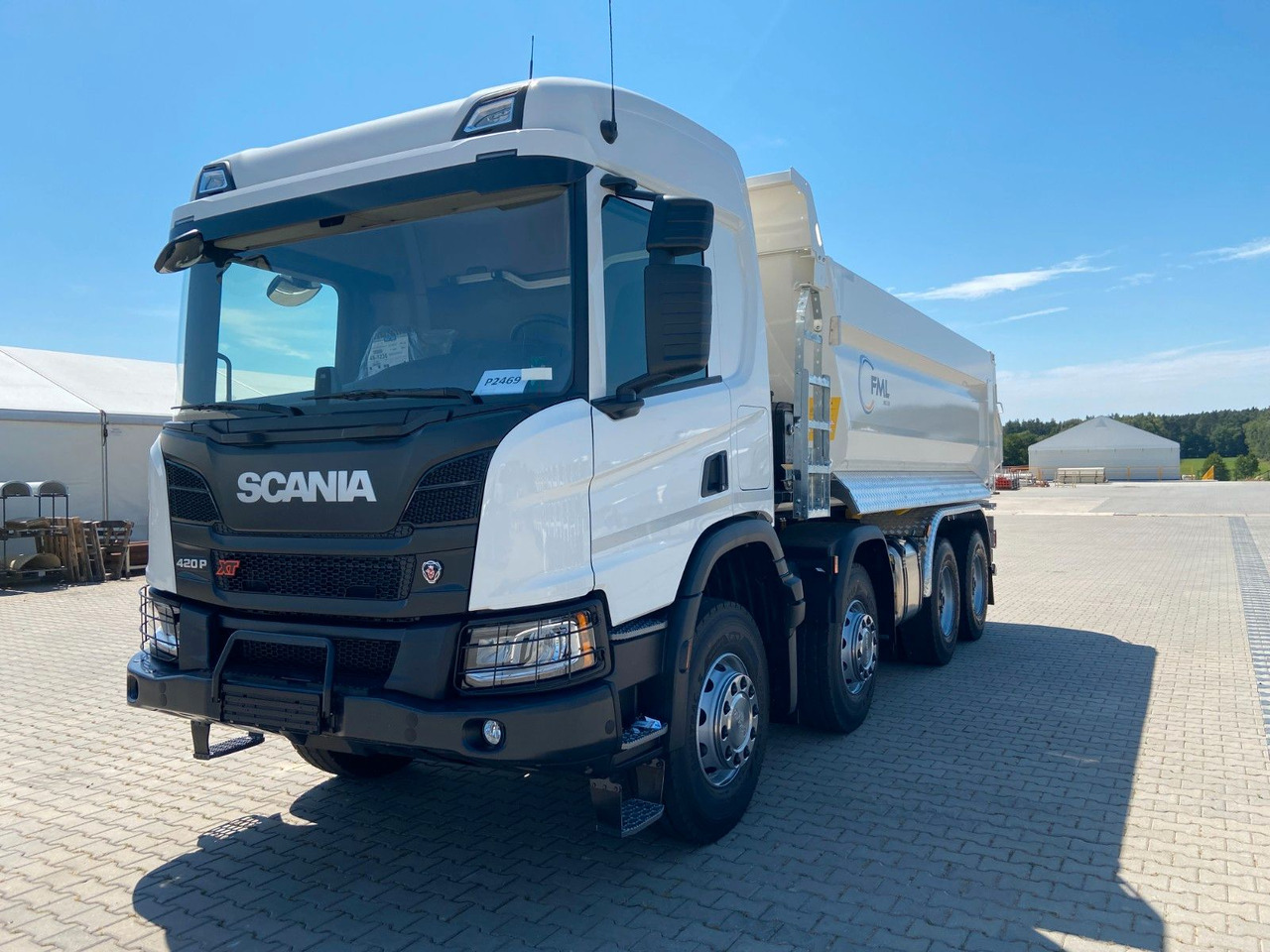 Scania P420 8x4 FML KIPPER - Tipper: picture 2 Scania P420 8x4 FML KIPPER - Tipper: picture 2