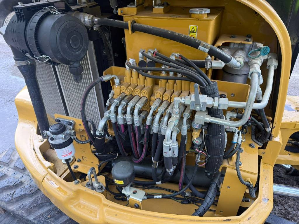 Mini excavator CAT 305 E2 CR: picture 22 Mini excavator CAT 305 E2 CR: picture 22