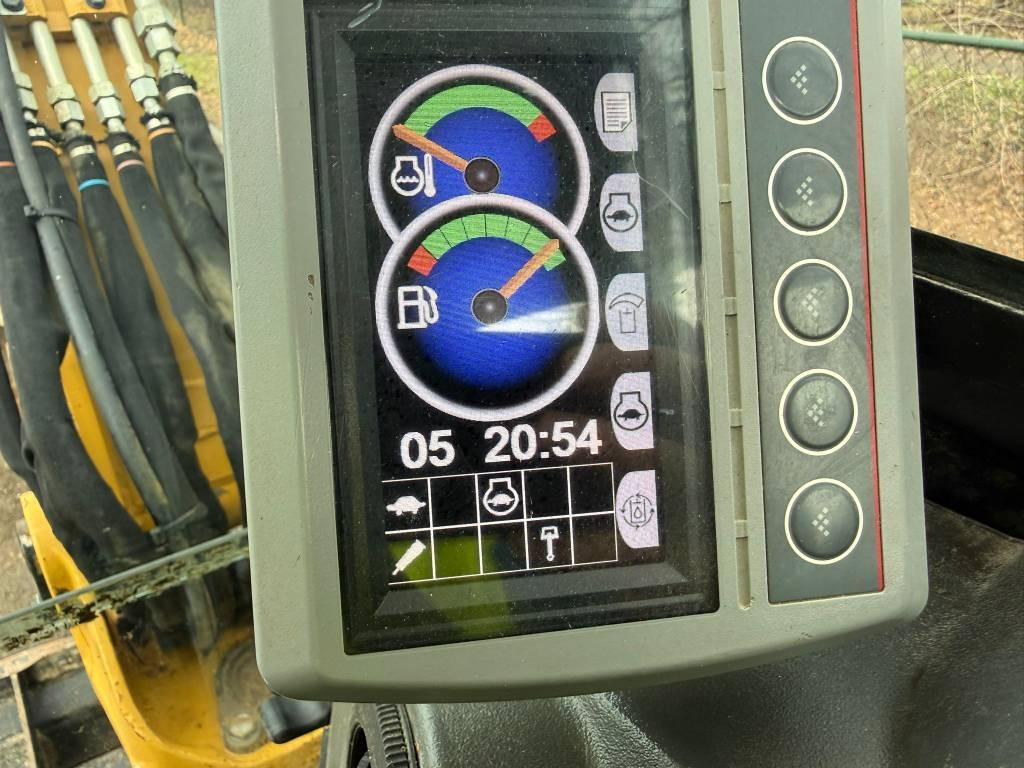 Mini excavator CAT 305 E2 CR: picture 11 Mini excavator CAT 305 E2 CR: picture 11