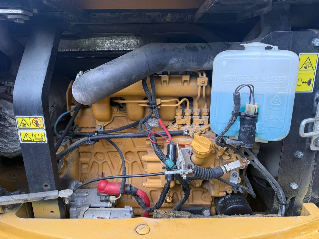 Mini excavator CAT 305 E2 CR: picture 21 Mini excavator CAT 305 E2 CR: picture 21