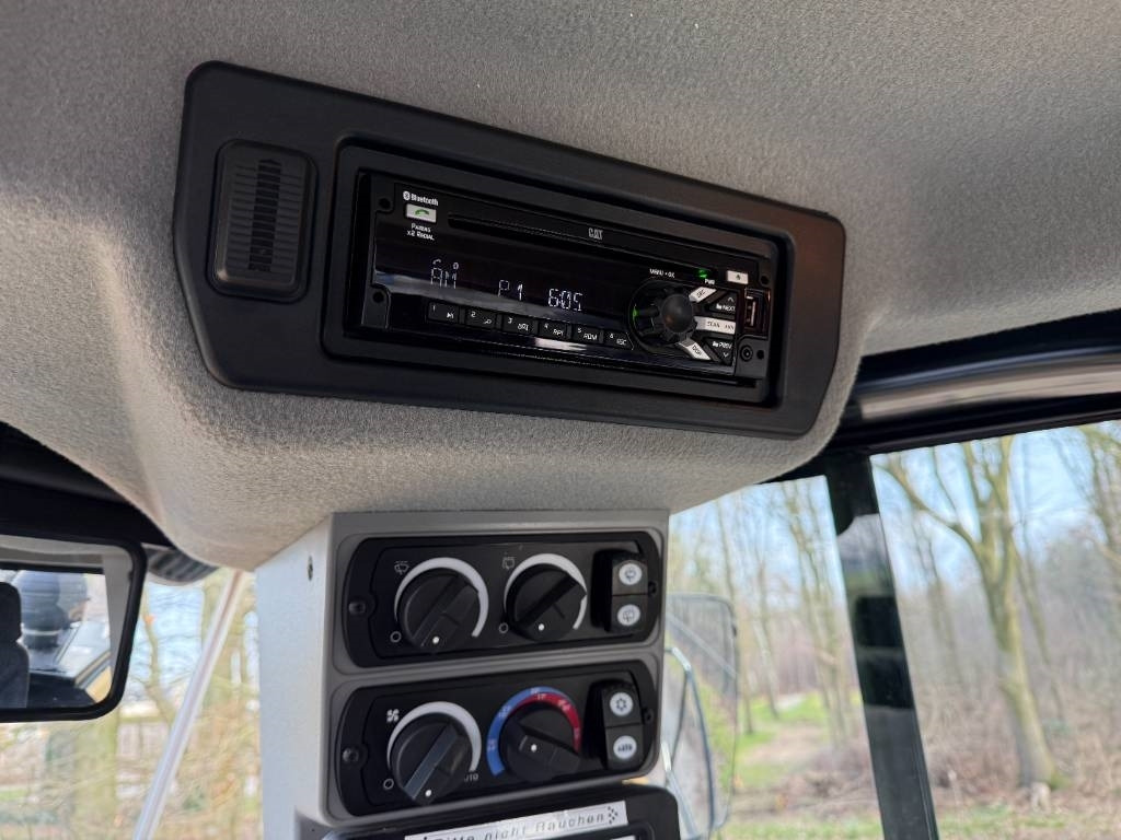 Wheel loader CAT 980 M: picture 14