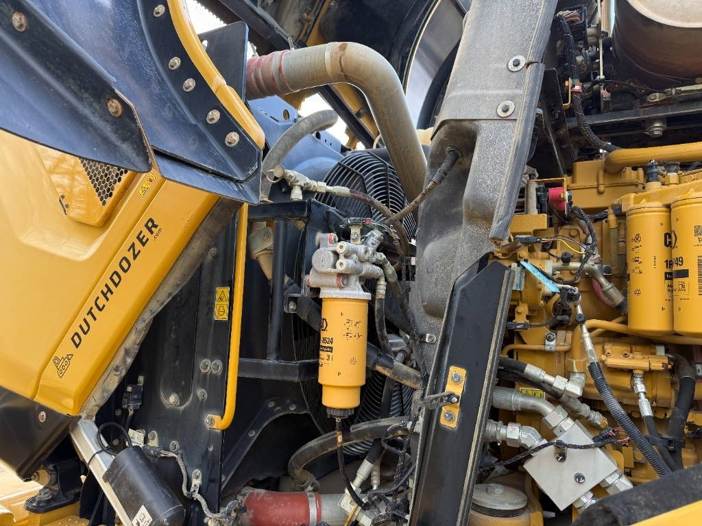 Wheel loader CAT 980 M: picture 26