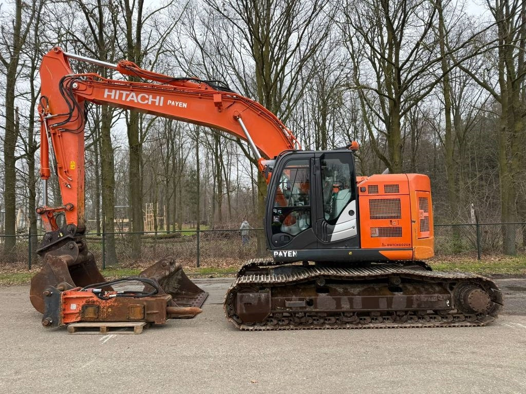Hitachi ZX225 US LC-6 - Crawler excavator: picture 2 Hitachi ZX225 US LC-6 - Crawler excavator: picture 2