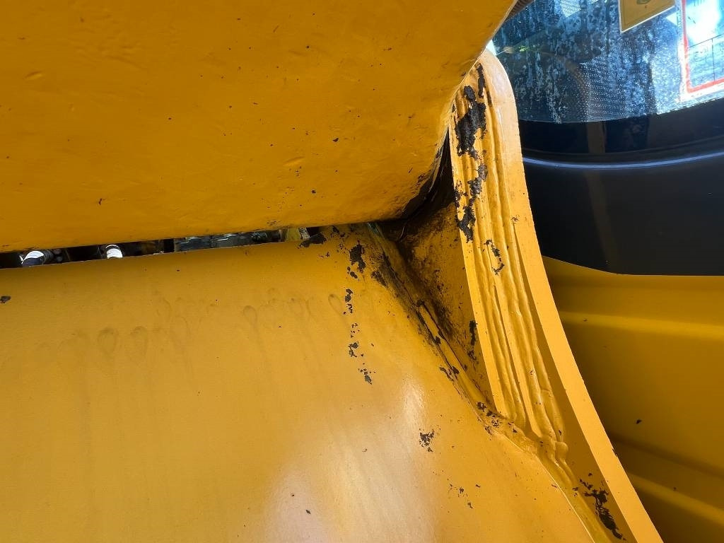 Komatsu PC240NLC-8 Long Reach  leasing Komatsu PC240NLC-8 Long Reach: picture 25