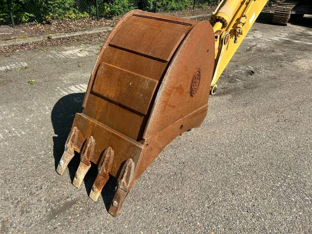 Komatsu PC240NLC-8 Long Reach  leasing Komatsu PC240NLC-8 Long Reach: picture 19
