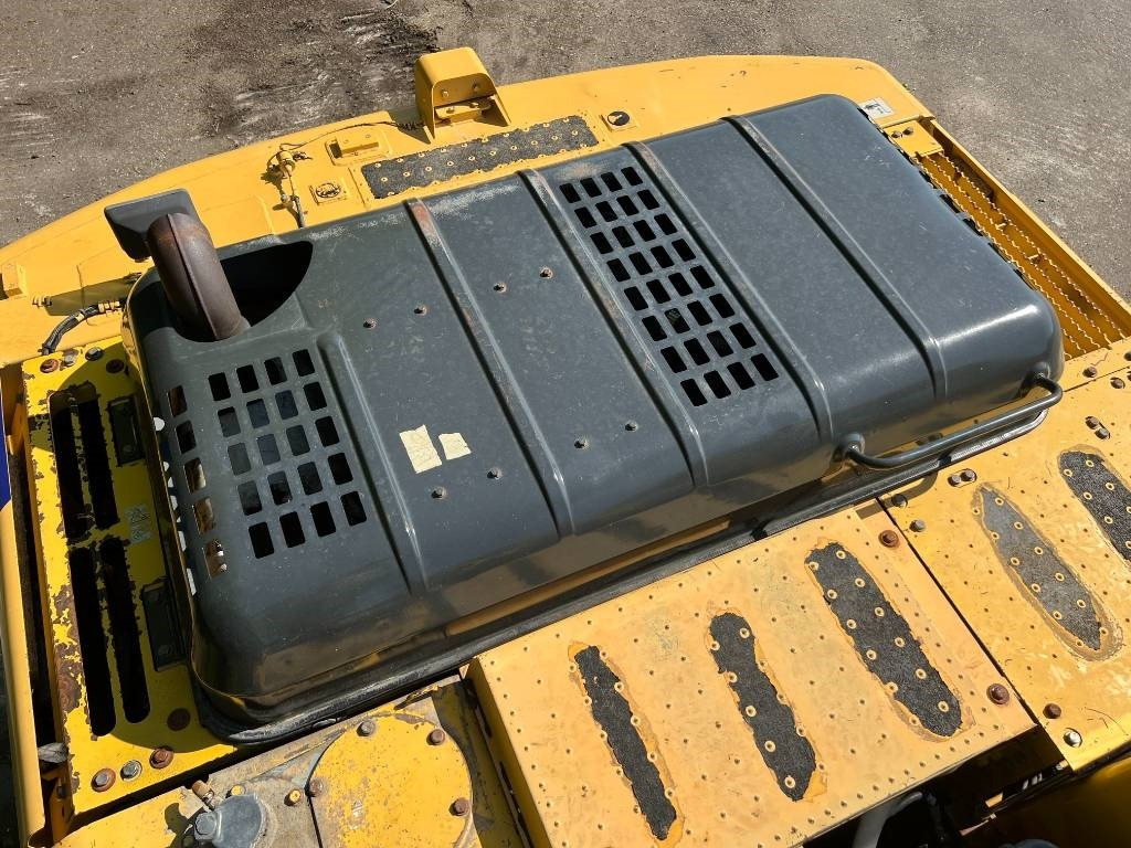 Komatsu PC240NLC-8 Long Reach  leasing Komatsu PC240NLC-8 Long Reach: picture 42