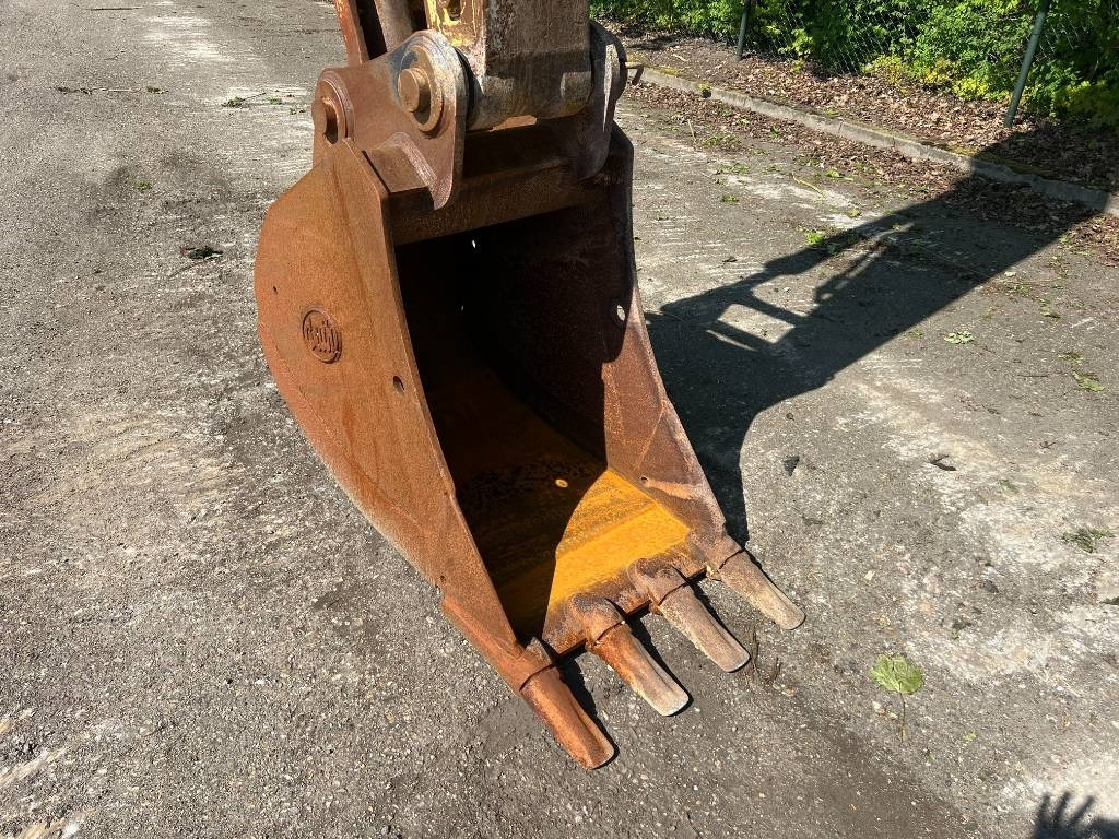 Komatsu PC240NLC-8 Long Reach  leasing Komatsu PC240NLC-8 Long Reach: picture 18