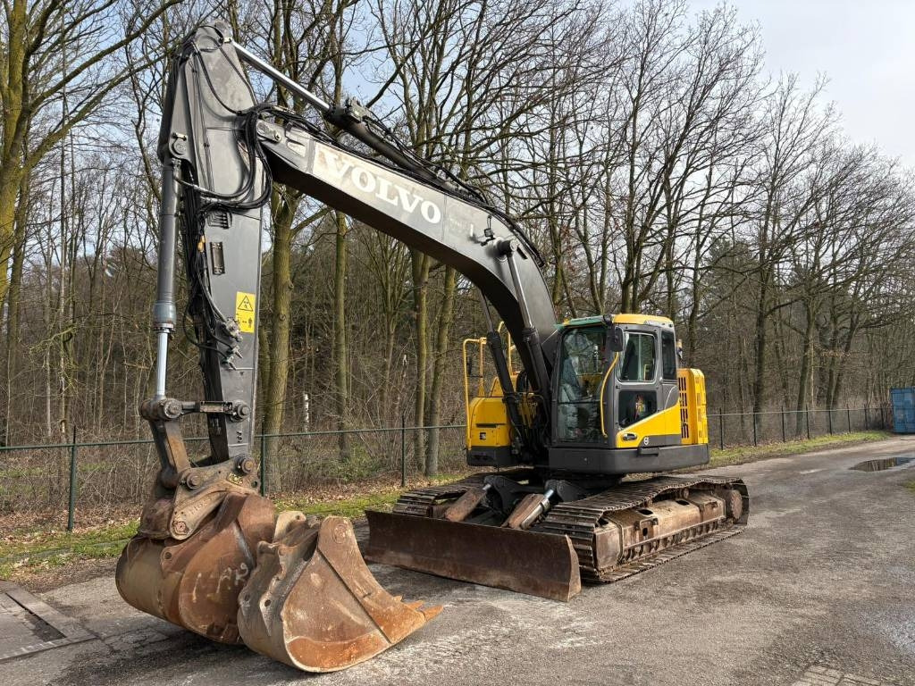 Volvo ECR 235 D - Crawler excavator: picture 1 Volvo ECR 235 D - Crawler excavator: picture 1